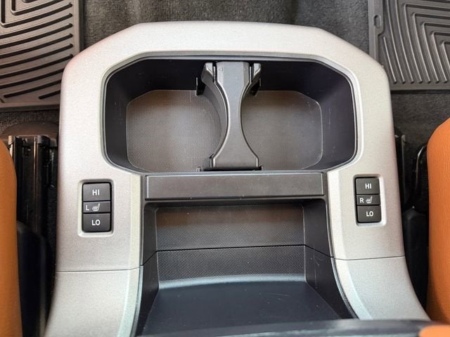 2014 Toyota Sequoia Platinum