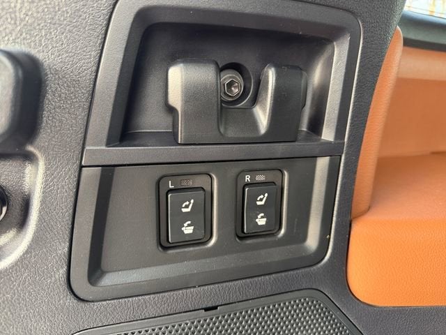 2014 Toyota Sequoia Platinum