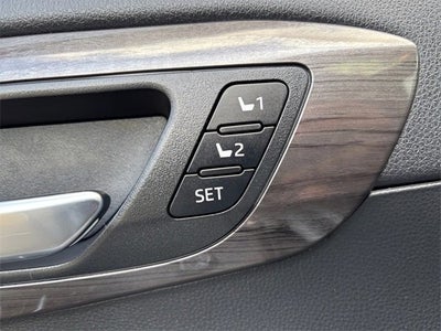 2022 Toyota Highlander Hybrid Limited