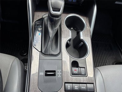 2022 Toyota Highlander Hybrid Limited