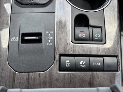 2022 Toyota Highlander Hybrid Limited