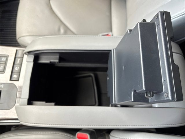 2022 Toyota Highlander Hybrid Limited