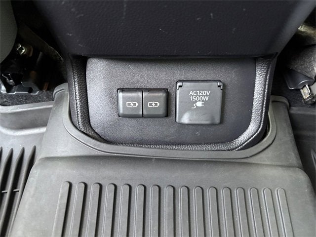 2022 Toyota Highlander Hybrid Limited