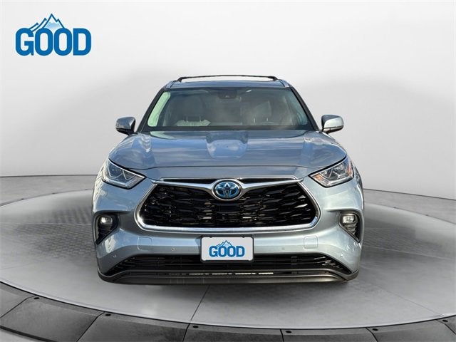 2022 Toyota Highlander Hybrid Limited