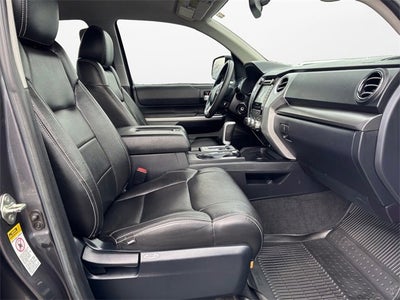 2017 Toyota Tundra 4WD SR5