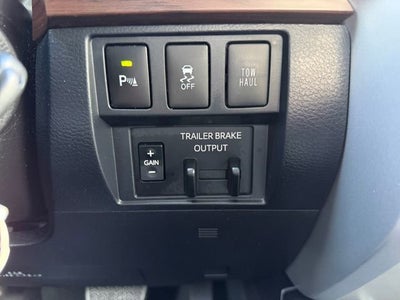 2018 Toyota Tundra 4WD SR5