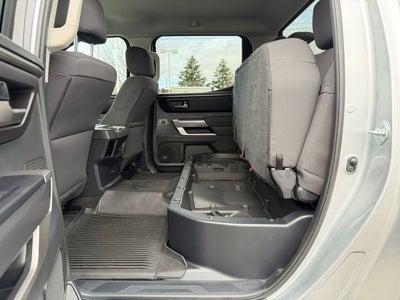 2024 Toyota Tundra 4WD SR5