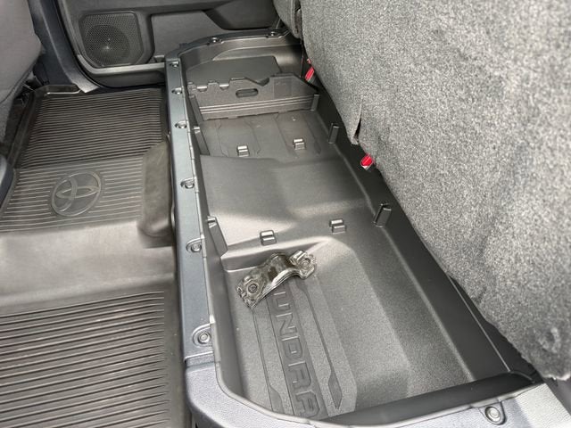 2024 Toyota Tundra 4WD SR5