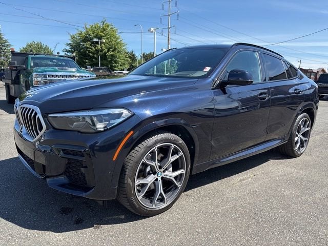 2022 BMW X6 xDrive40i's photo