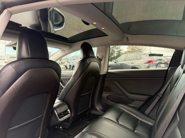 2019 Tesla Model 3 Mid Range