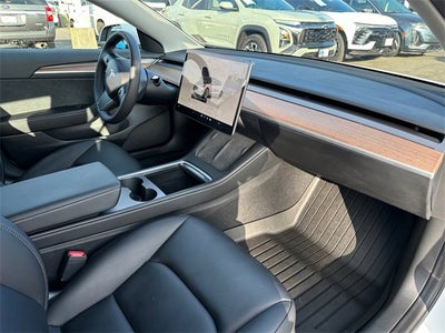 2023 Tesla Model 3 Base