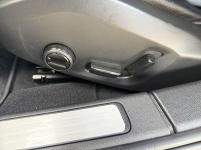 2024 Volvo S60 Core Dark Theme