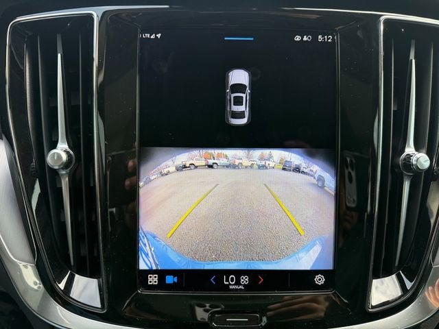 2024 Volvo S60 Core Dark Theme