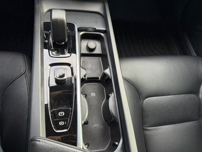 2024 Volvo S60 Core Dark Theme