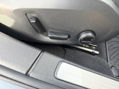 2024 Volvo S60 Core Dark Theme