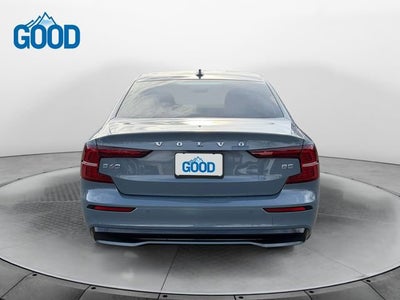 2024 Volvo S60 Core Dark Theme