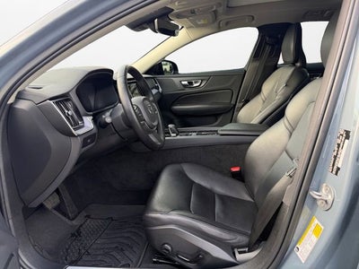 2024 Volvo S60 Core Dark Theme