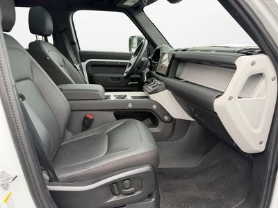 2025 Land Rover Defender S
