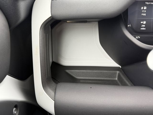 2025 Land Rover Defender S