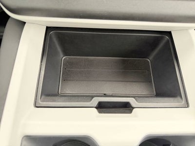 2025 Land Rover Defender S