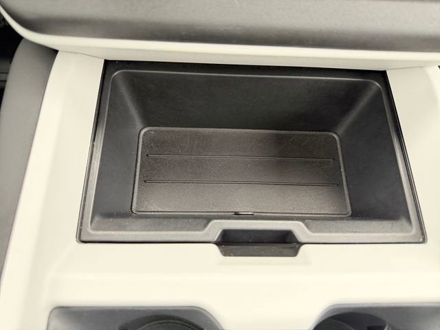 2025 Land Rover Defender S