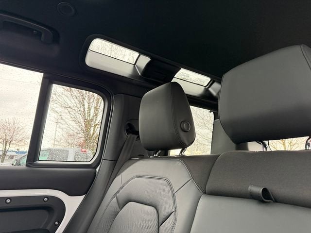 2025 Land Rover Defender S