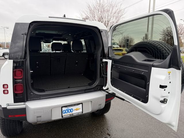 2025 Land Rover Defender S