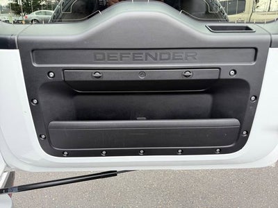 2025 Land Rover Defender S