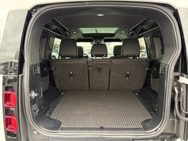 2025 Land Rover Defender S