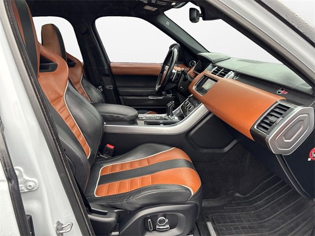 2016 Land Rover Range Rover Sport V8 SVR