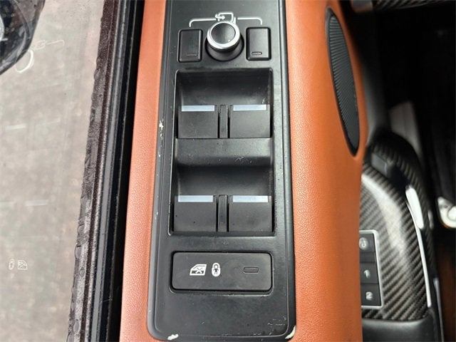 2016 Land Rover Range Rover Sport V8 SVR