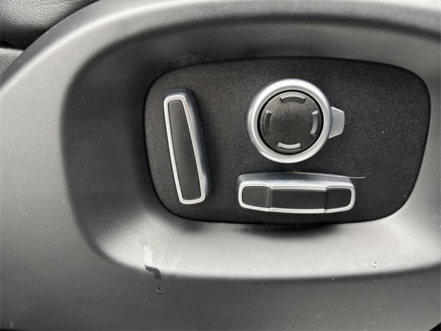 2016 Land Rover Range Rover Sport V8 SVR