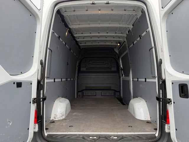 2025 Mercedes-Benz Sprinter Cargo Van Base