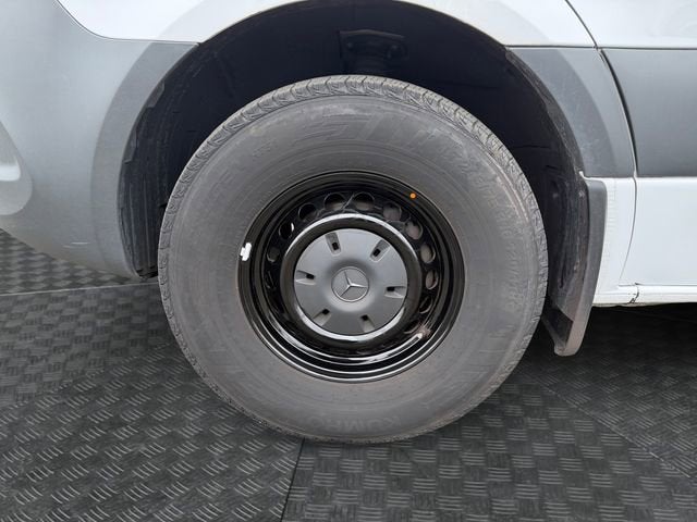 2025 Mercedes-Benz Sprinter Cargo Van Base