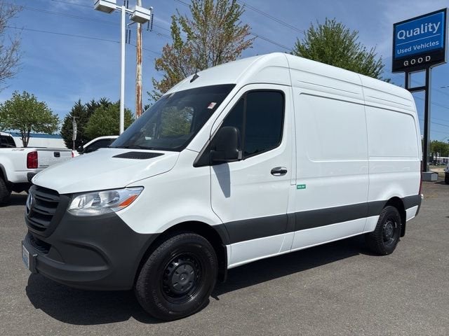 2025 Mercedes-Benz Sprinter Cargo Van Base