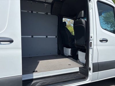 2025 Mercedes-Benz Sprinter Cargo Van Base