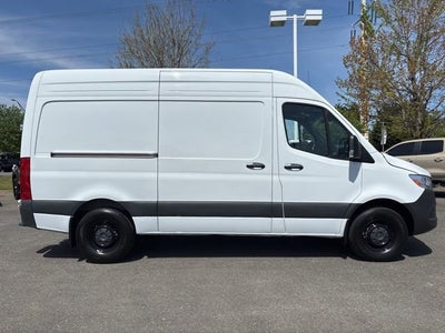 2025 Mercedes-Benz Sprinter Cargo Van Base