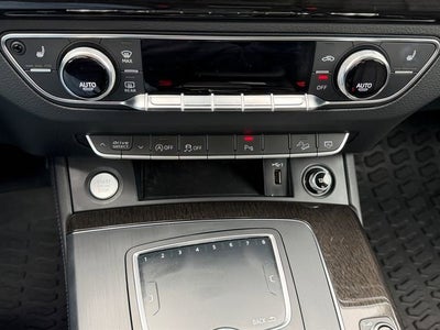 2019 Audi Q5 Premium Plus