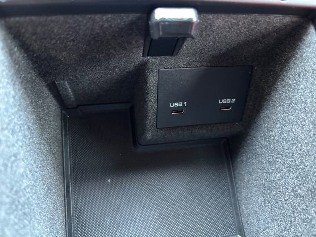 2022 Porsche Macan Base