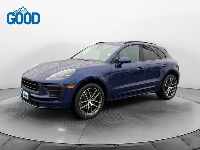2022 Porsche Macan Base