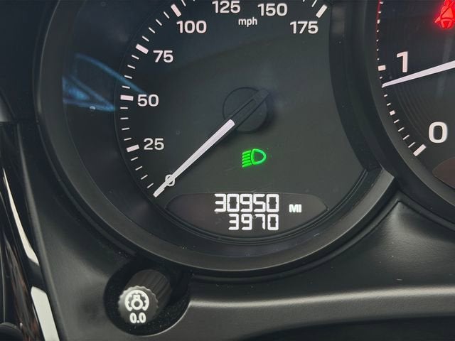 2022 Porsche Macan Base