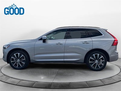 2022 Volvo XC60 Momentum