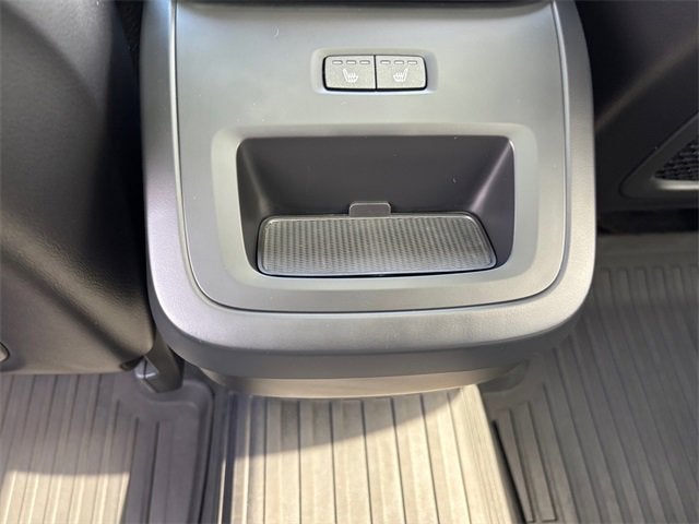 2022 Volvo XC60 Momentum