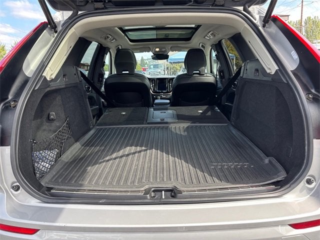 2022 Volvo XC60 Momentum