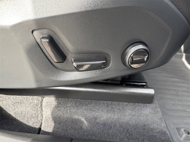 2022 Volvo XC60 Momentum