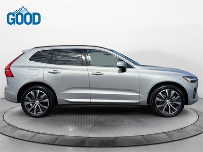 2022 Volvo XC60 Momentum